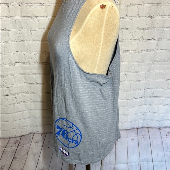 Under Armour HeatGear Gray 76ers tank top - Picture 5 of 6